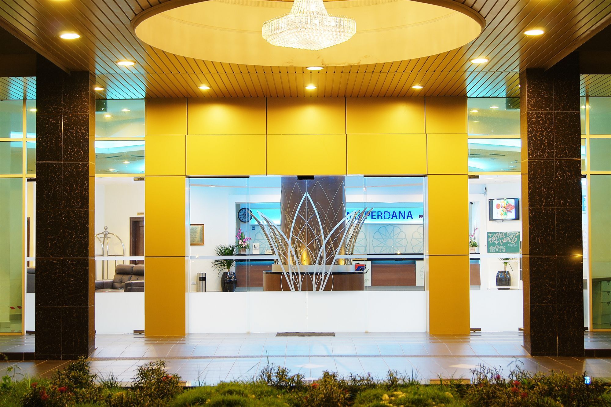 Hotel Taiping Perdana Exteriér fotografie
